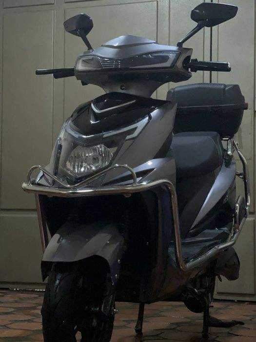Электроскутерь g30