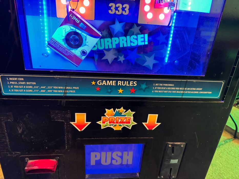 JOC PREMII TELEFOANE, Boxer, airhockey pt locuri de joaca GERMANIA