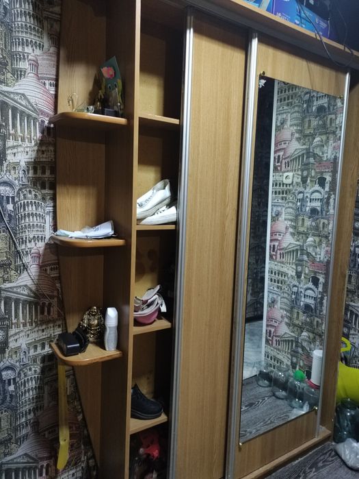 Продам шкафы в прихожую