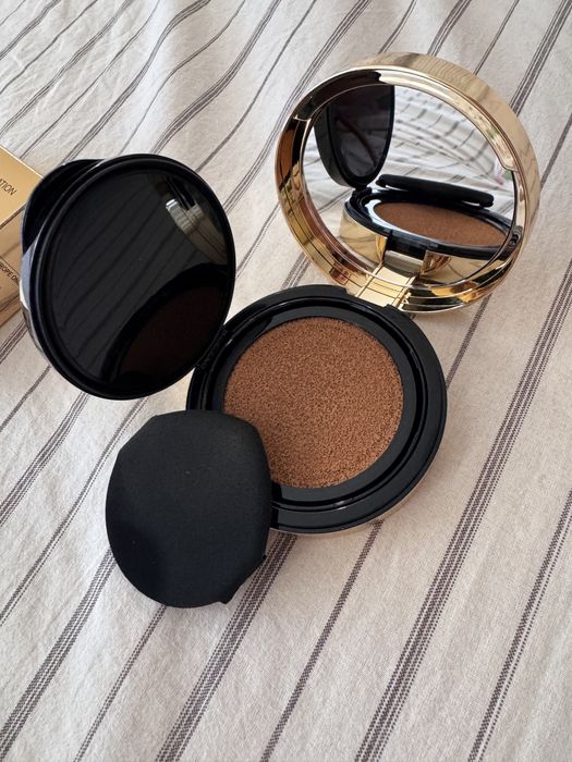 Yves Saint Laurent Skin Affair Soft Glow Cushion Foundation