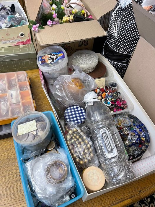 Продам бижутерию