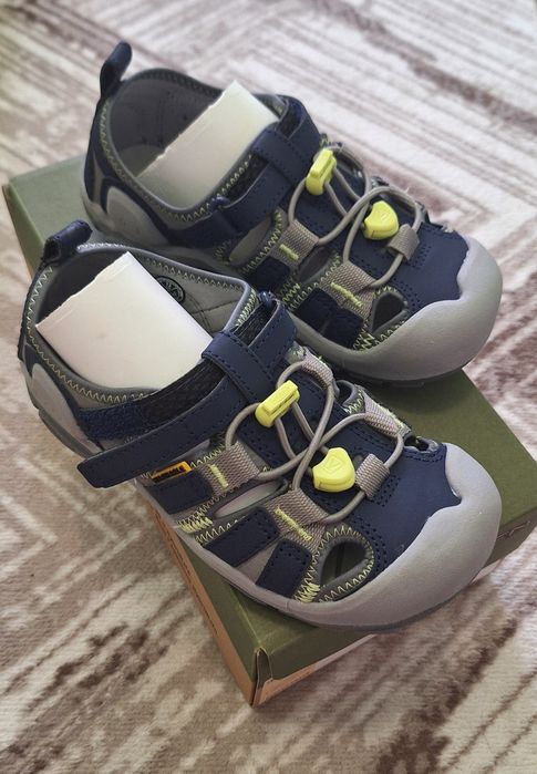 НОВИ сандали KEEN размер 31 и 32/33