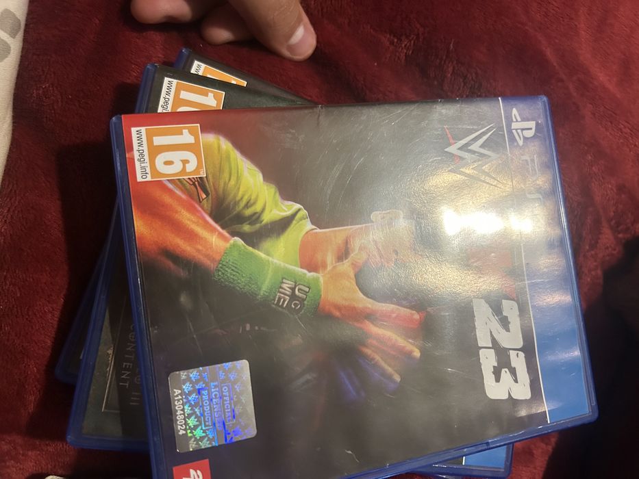 Продавам игра за Ps4