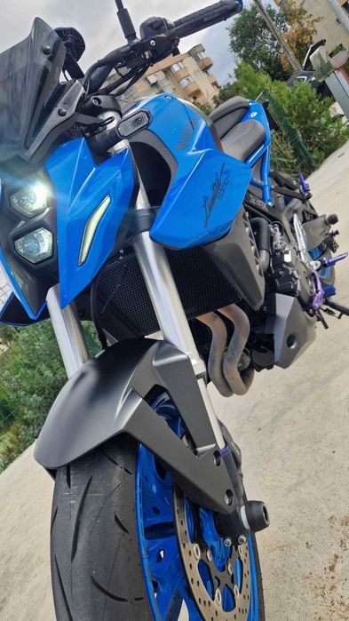 Suzuki GSX - 8S 2023 LE