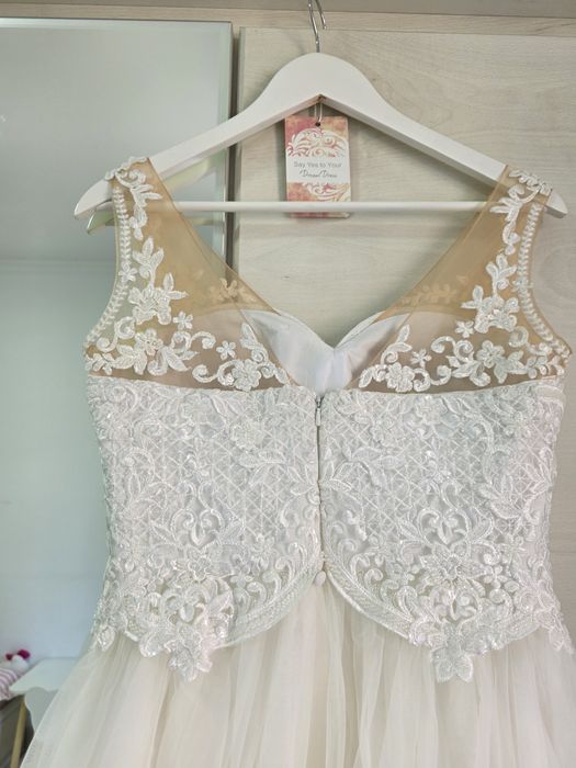 Свадебное платье 42-44 (НОВОЕ)