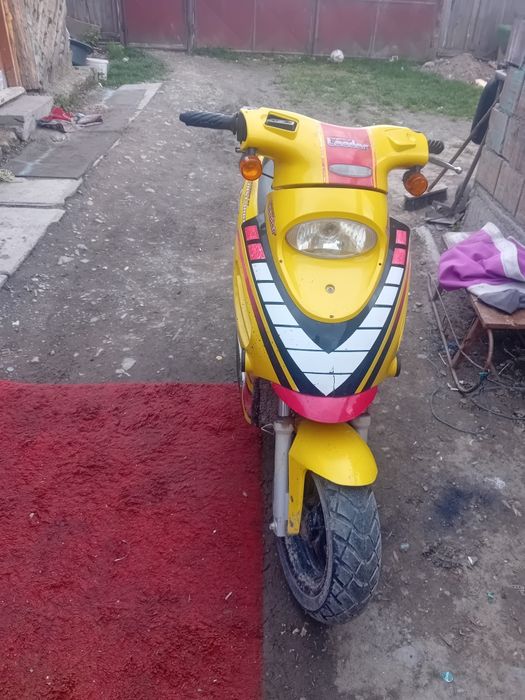 Scuter de vanzare 80cc
