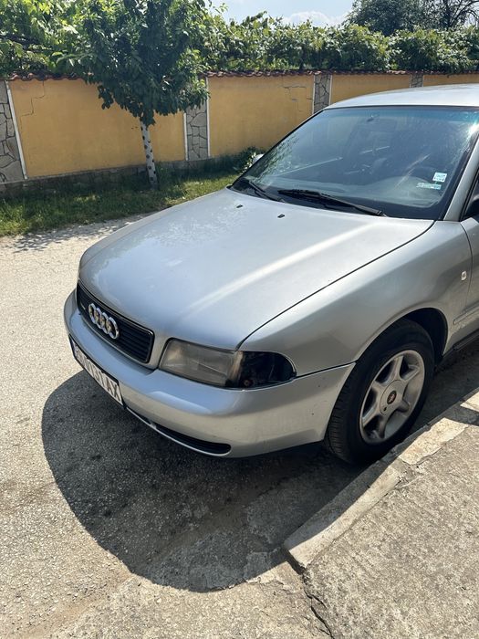 Ауди а4 1997 г….
