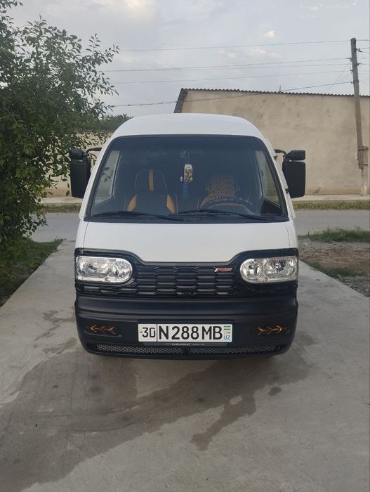 Damas sotiladi Srochney