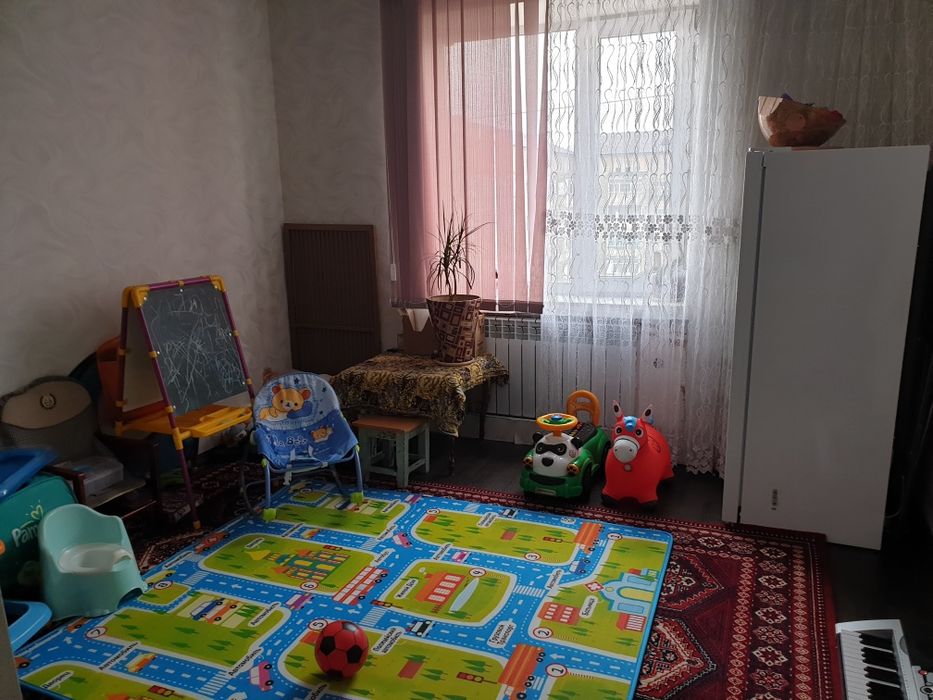 Продам 4х комнатную