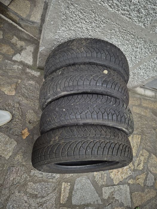 Гуми фундаментални