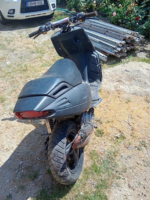 Scuter Malaguti Phantom F12