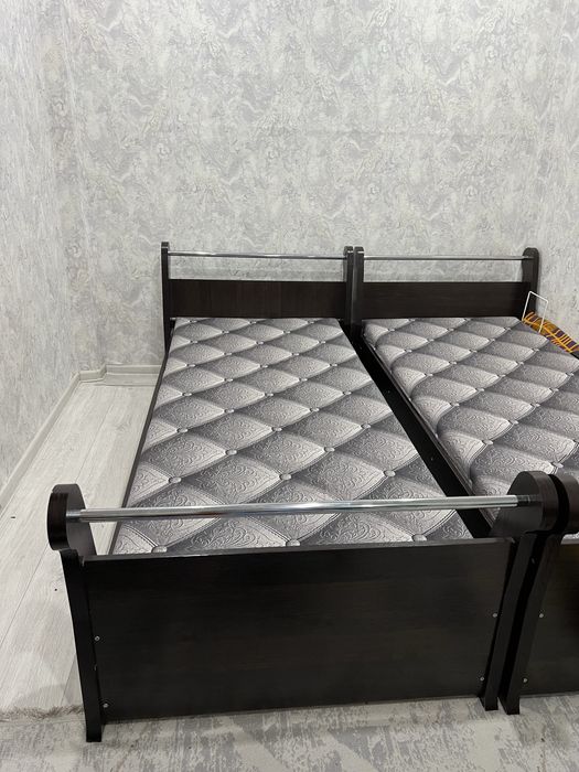 Кровать полуторка 2шт