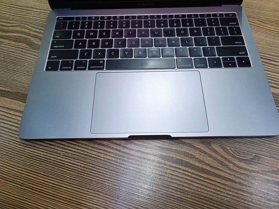 Лаптоп Apple MacBook Pro 2017