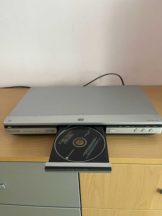 CD/DVD плеър Panasonic S35
