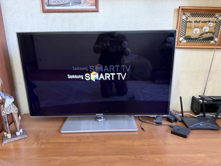 Телевизор SAMSUNG