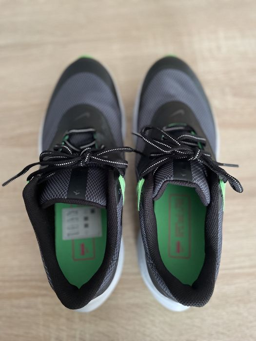 Nike Air Zoom Quest 3 Shield Men's Running Shoes Obsidian Mist