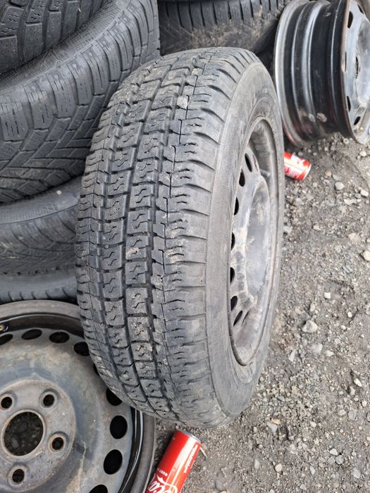 Vand roata R 14 renault cango cu anvelopa 165 70 14 C tigar