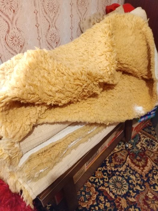 Продавам чисто нови вълнени китеници