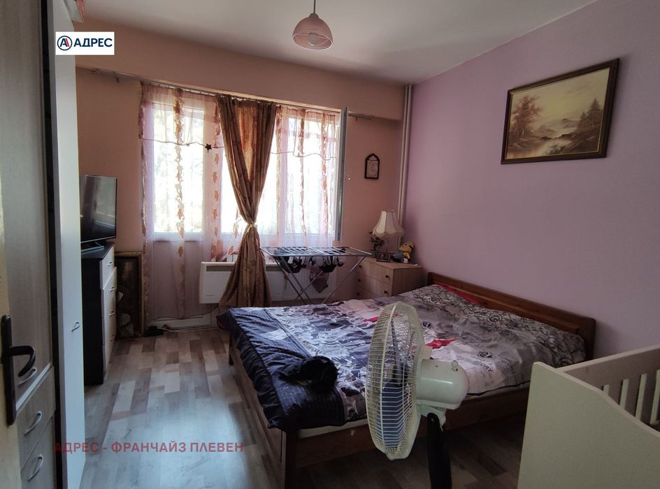 Продава се Двустаен апартамент в Плевен, Сторгозия - 61 кв.м за 1427 €/кв.м - Снимка #4