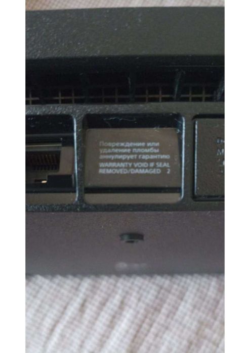 Продам  Sony PlayStation 4 pro