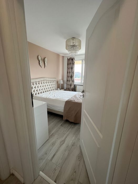 Apartament chic de închiriat