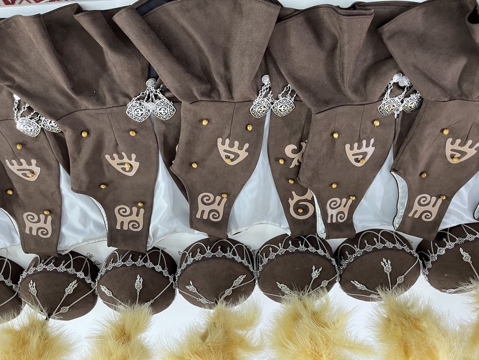 Казакша койлек,  национальные платья