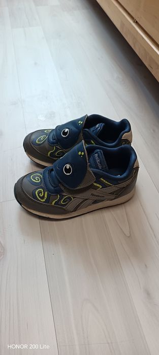 Adidași băiat Nr 26.5