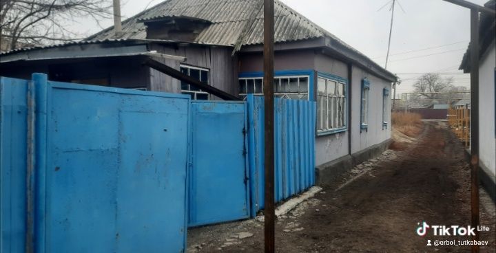 Часный дом оделно