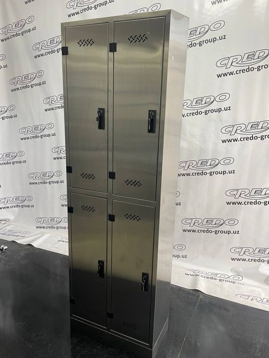 Шкаф для раздевалки, Металлический шкаф