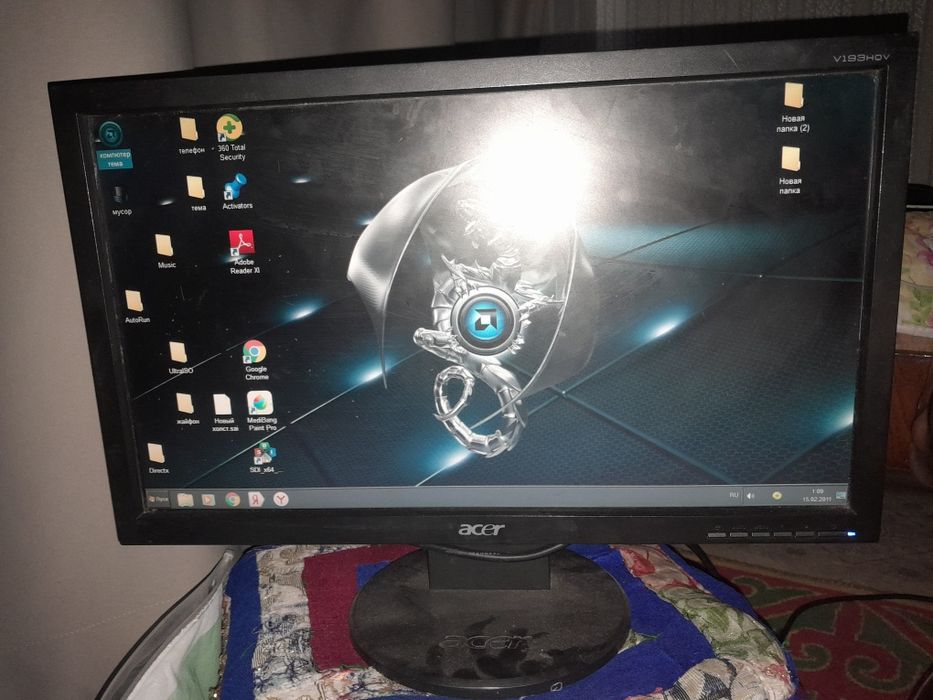 Монитор и системный блок