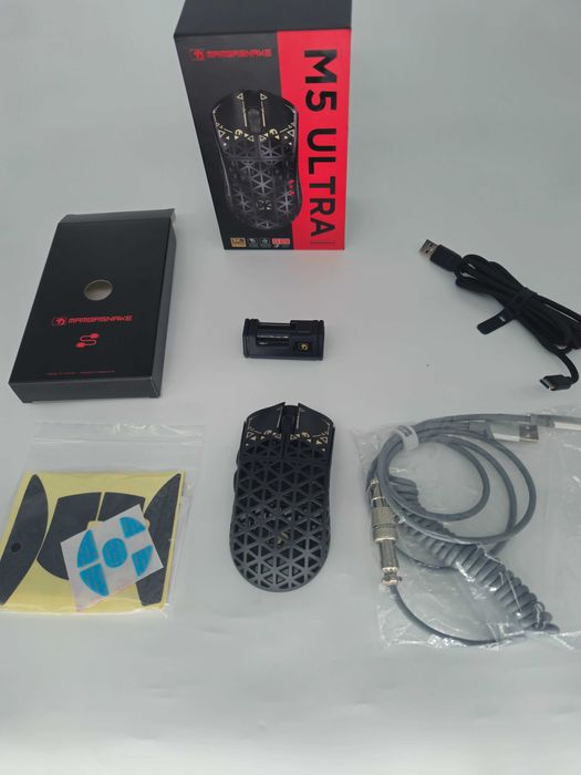 Mouse Gaming MAMBASNAKE M5 Ultra 8KHz Tri-Mode din Fibra Carbon 39g