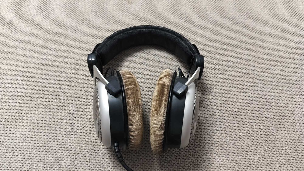 Casti Hi-Fi Profwsionale Studio Beyerdynamic DT 880