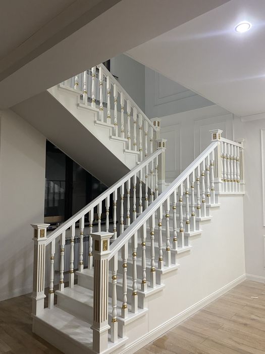 Изготовление лестниц на заказ