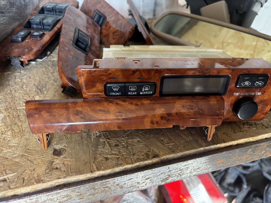 Windom 21 дерево салона руль