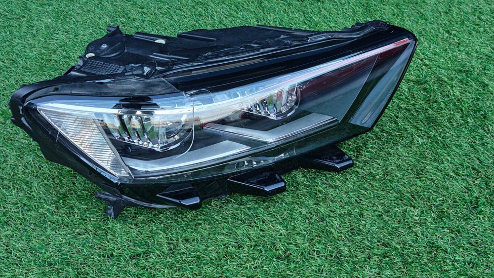 Фар за VW T-Roc Full LED / ВФ Т-Рок