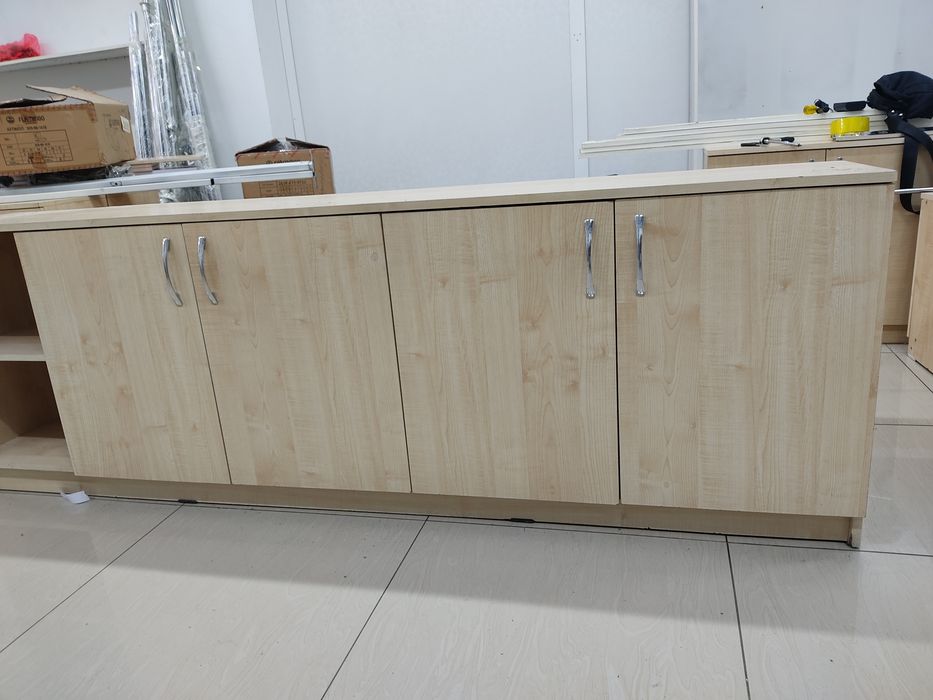 Продам тумбочки из ламината