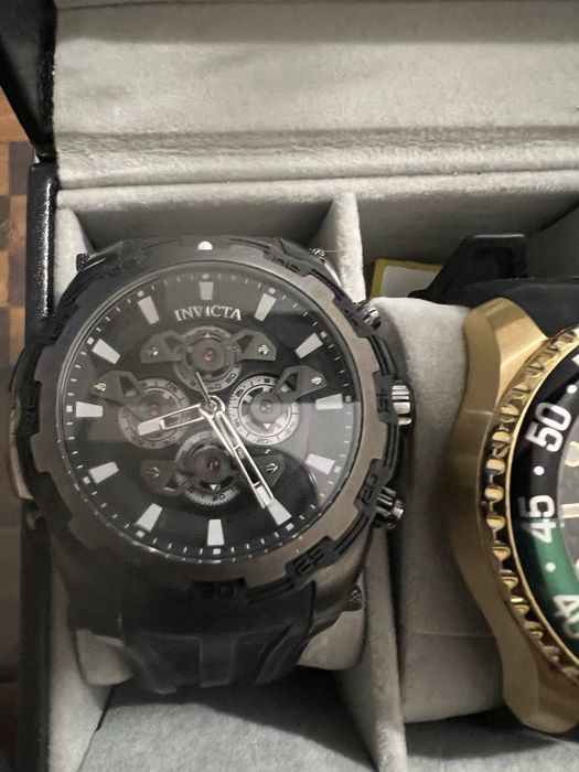 Продаются мужские часы "Invicta"