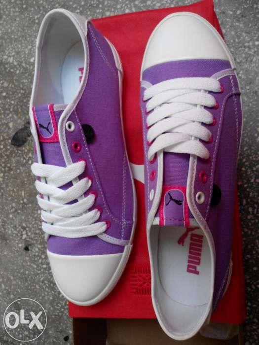 Tenisi / Tenesi PUMA, originali, sub pretul reprezentantei! nr 37