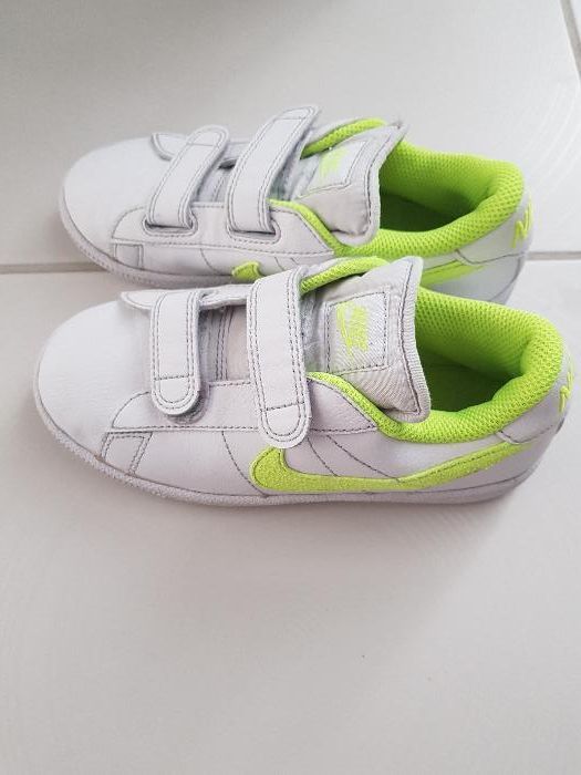 Маратонки Nike