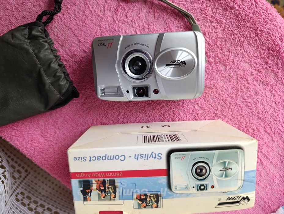 Плёночные фотоаппараты Samsung и Wizen  Япония