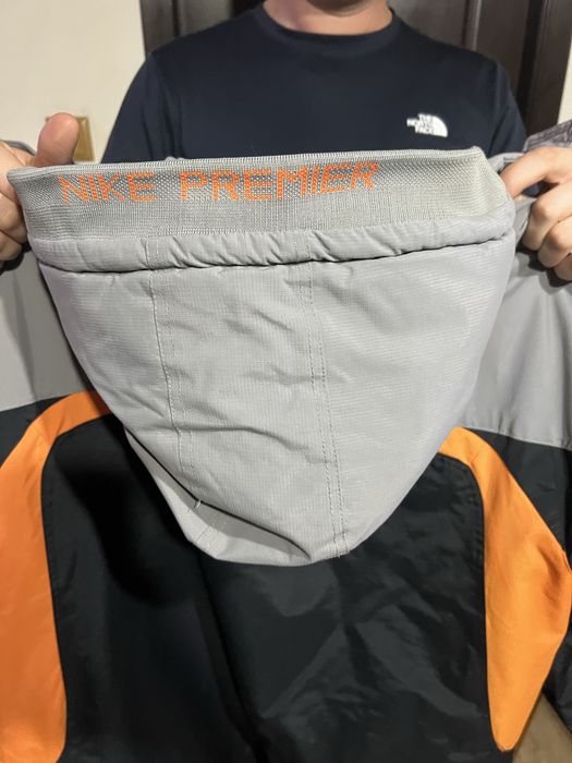 Geaca nike marimea L