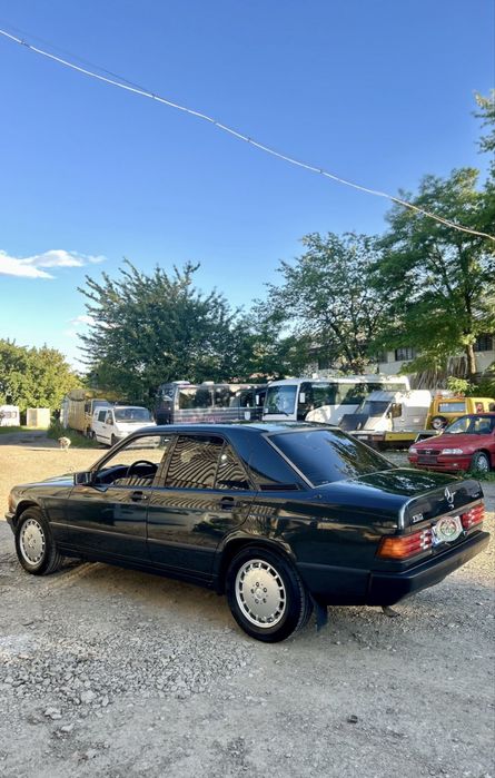 MERCEDES-BENZ 190 1985 — imagine 2
