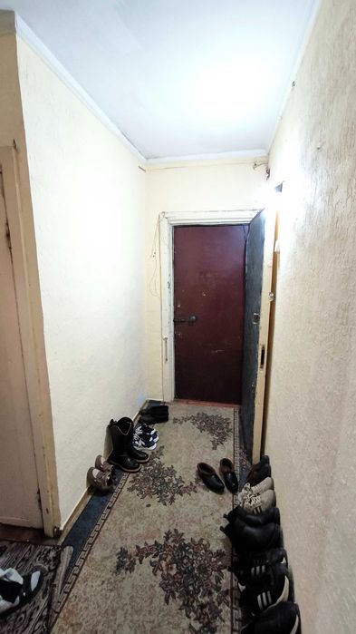 Продаётся 3-комнатная квартира проспект РЕСПУБЛИКИ- ЭЛЕКТРОН. Этаж 4/4