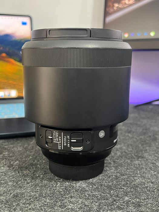 Vând/Schimb Sigma Art 135 1.8 Nikon F