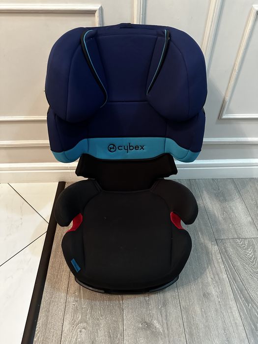 Продам автокресло Cybex