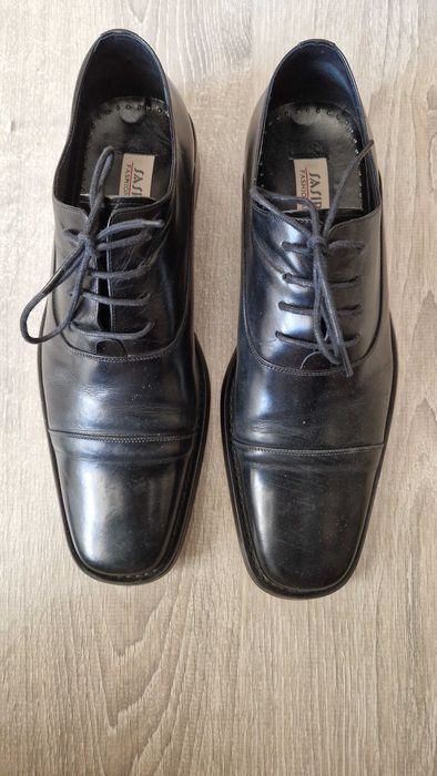 Луксозни официални кожени обувки 42 номер