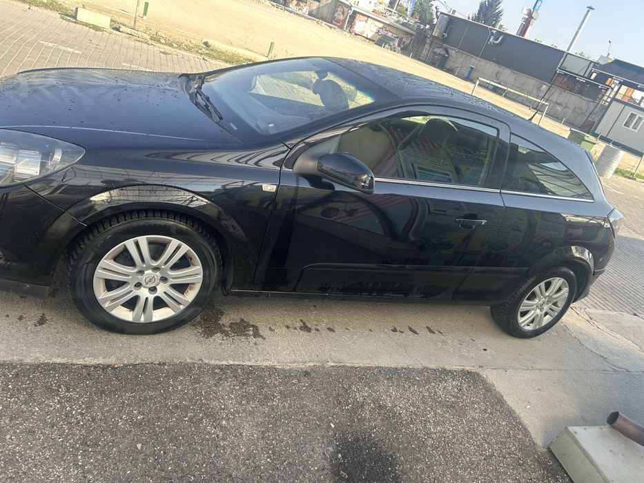 Opel Astra H  Coupe 1.7 cdti 101 Cp E4 2007