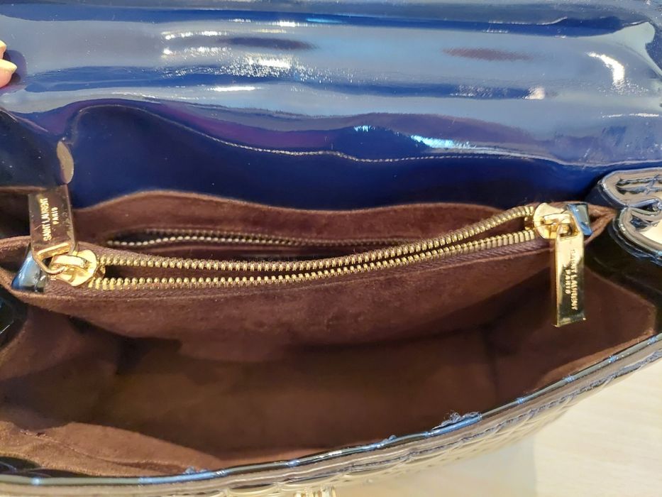 Сумка дамская лакированная