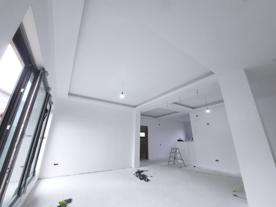 Montaj Rigips Finisaje, Zugrav eli