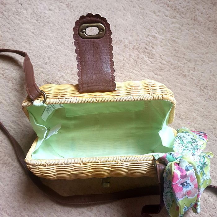 Geanta impletita de vara rafie/textil